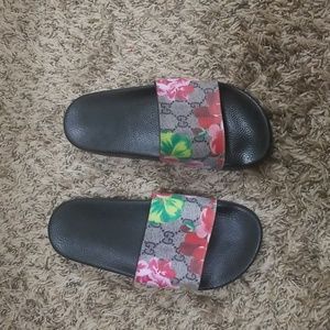Gucci floral slide sandal 38